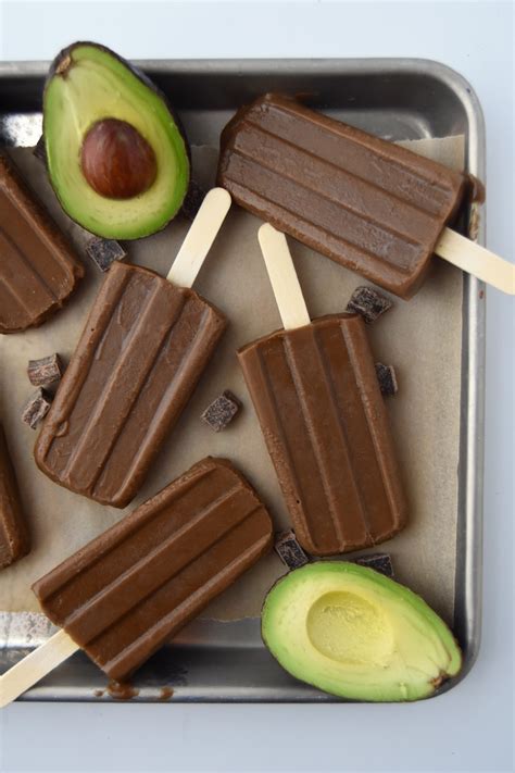 avocado-fudge-pops-vegan-and-gluten-free-dessert image