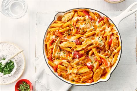 roasted-red-pepper-mozzarella-pasta-recipe-cook image