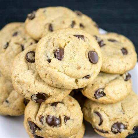 vegan-chocolate-chip-cookies-recipe-classic-chewy-and-easy image