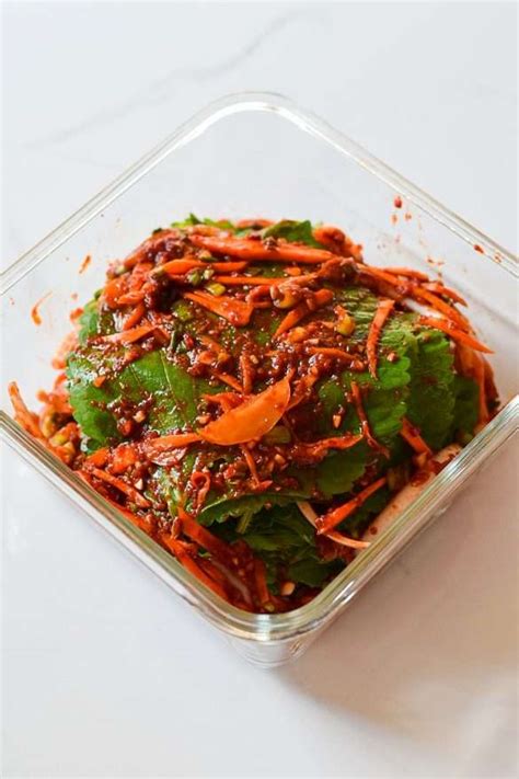 perilla-kimchi-kkaennip-kimchi-easy image