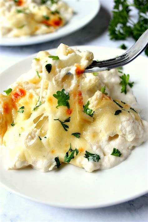 cheesy-cauliflower-alfredo-bake-recipe-crunchy image