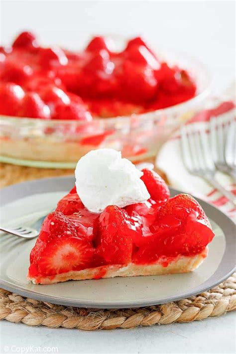 big-boy-strawberry-pie-copykat image