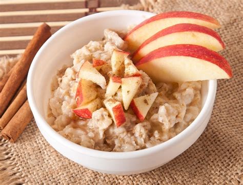 hot-apple-oatmeal-recipe-healthy-slimming image