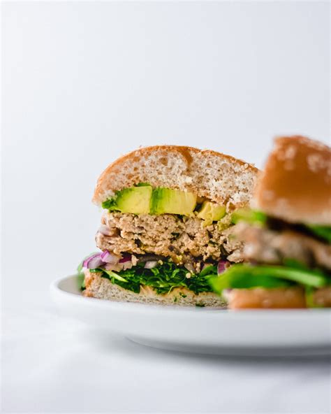 jalapeo-chicken-burgers-american-home-cook image