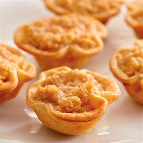 dutch-apple-mini-tarts-recipes-pampered-chef-us-site image