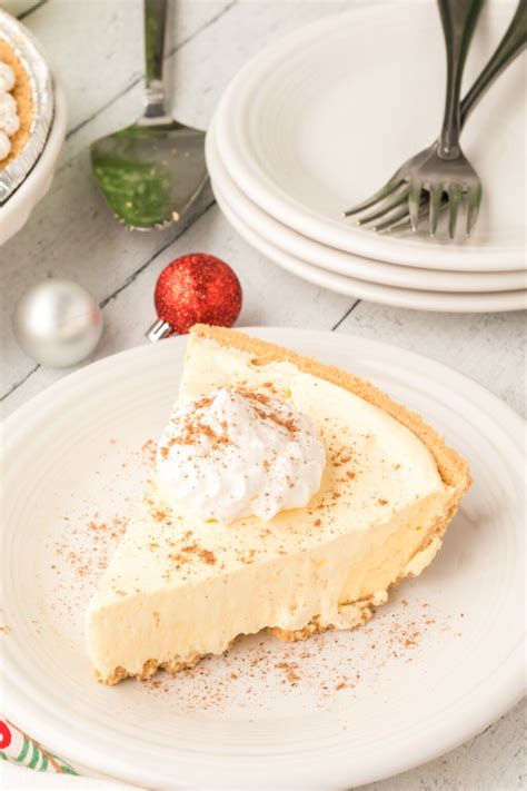 no-bake-eggnog-pie-love-bakes-good-cakes image