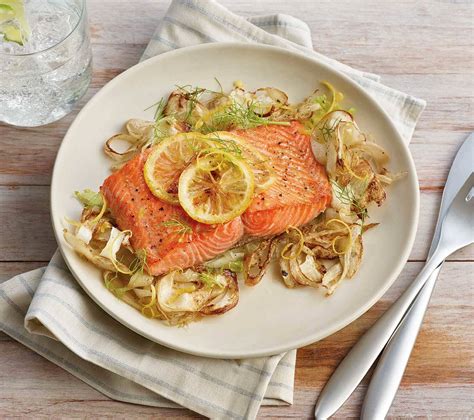 oven-roasted-salmon-and-fennel-becel-canada image