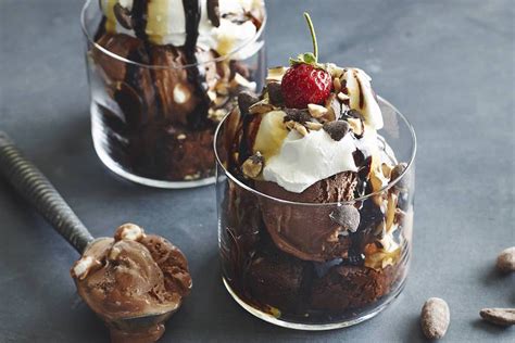 caramel-brownie-ice-cream-sundae-whats-gaby image