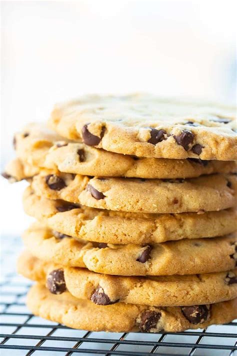 crispy-chocolate-chip-cookie-recipe-the image