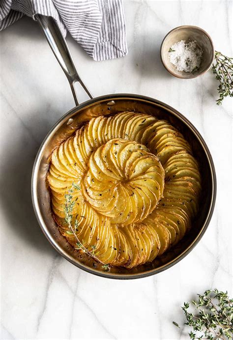 5-ingredient-crispy-sliced-roasted-potatoes-a-sassy image