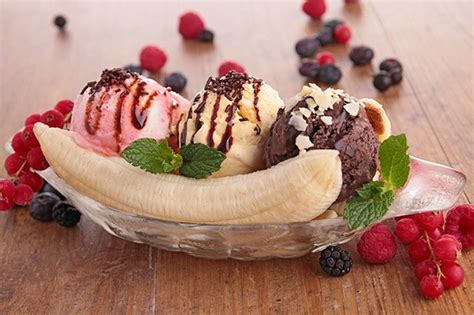 banana-split-anyone-10-yummy-topping-combos-for image