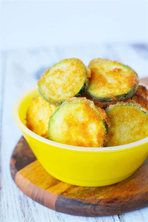 low-carb-fried-zucchini-with-almond-flour-salty-side image