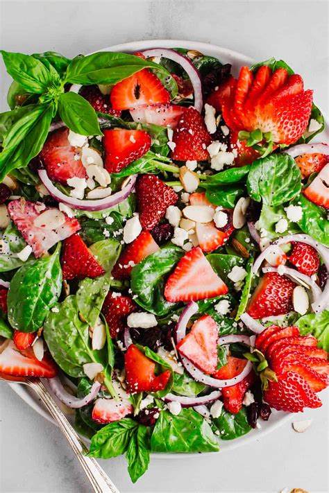 mouthwatering-strawberry-spinach-salad-the-recipe-critic image