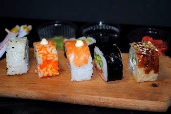 30-good-ideas-for-sushi-roll-fillings-easy-homemade image