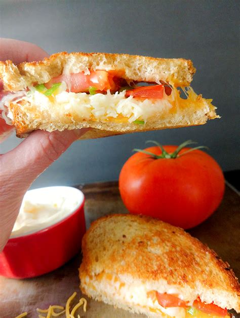 grown-up-grilled-cheese-with-bacon-and-tomato-on image