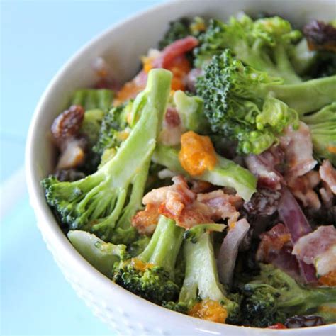 broccoli-salad-with-mandarins-red-onions-and-bacon image