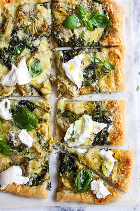 quick-spinach-and-artichoke-pizza-5-ingredients-carbgirl image