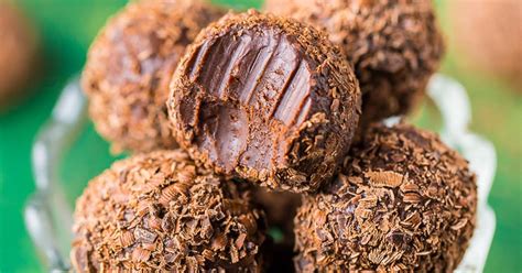 10-best-chocolate-truffles-with-alcohol-recipes-yummly image