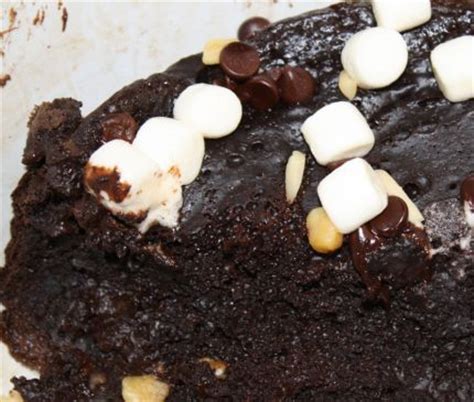 rocky-road-chocolate-slow-cooker-cake-low-fat-low-sugar image