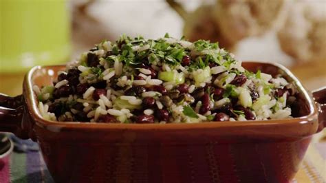 spicy-black-bean-and-rice-salad-vegetarian image