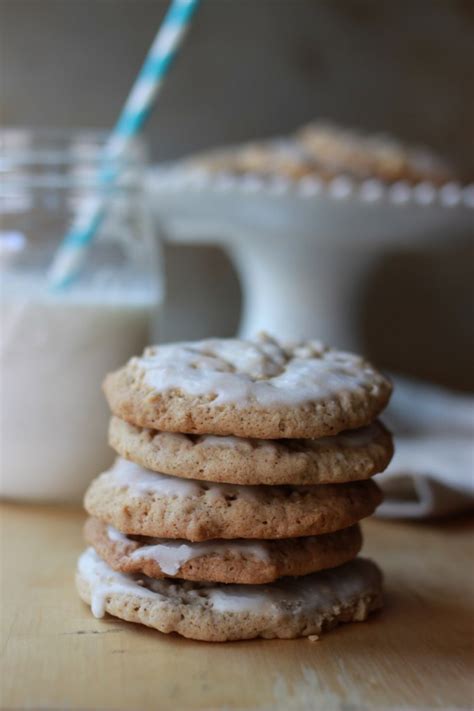 old-fashioned-iced-oatmeal-cookies-delectable image