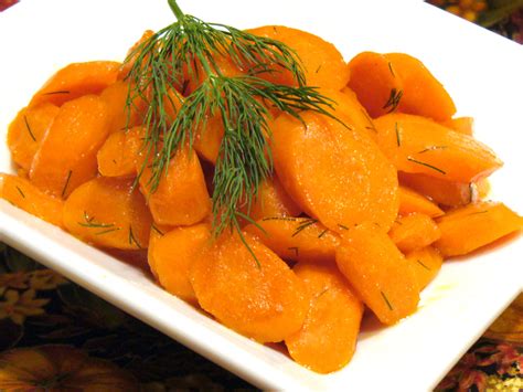 champagne-dill-carrots-recipe-for-a-sparkling-side-dish image