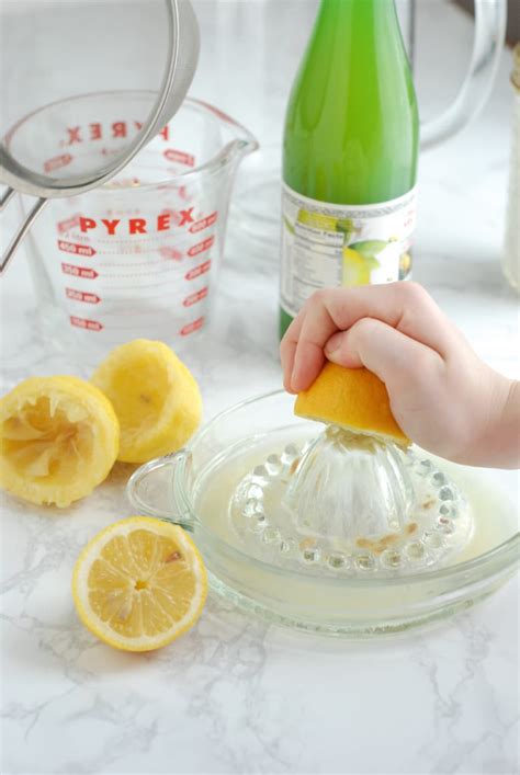 lemonade-recipe-with-lemon-juice-fresh-lemons image