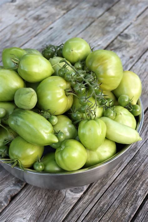 20-green-tomato-canning-recipes-creative-canning image
