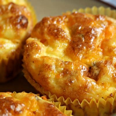 5-minute-egg-cheese-muffins-cheapskate-cook image