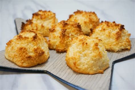 chewy-coconut-macaroons-gavs-kitchen-sweet image