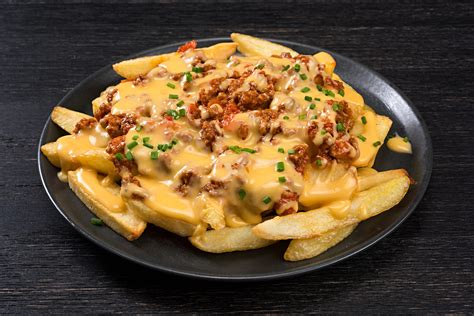 cheddar-and-bacon-fries-got-milk image
