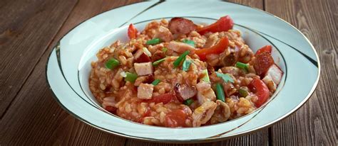 charleston-red-rice-tasteatlas-local-food-around-the image