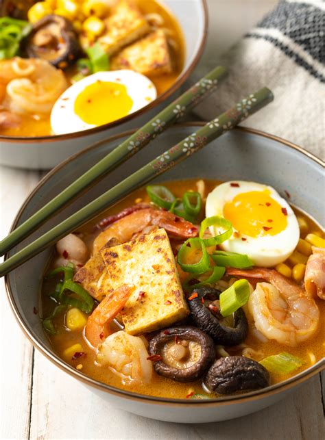 spicy-shrimp-ramen-noodles-video-a-spicy image