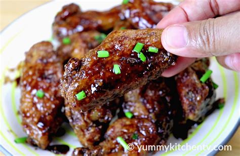 soy-sauce-chicken-wings-yummy-kitchen image