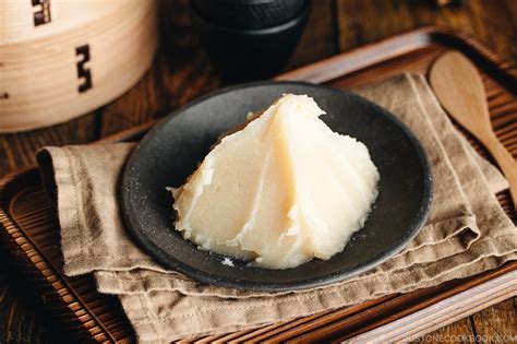 white-bean-paste-shiroan-白あん-just-one-cookbook image