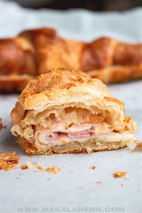 ham-and-cheese-croissant-recipe-masala-herb image
