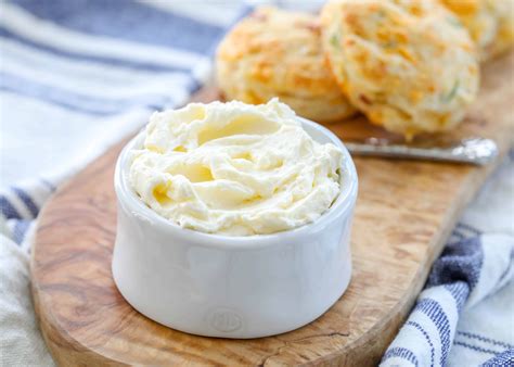 how-to-make-whipped-butter-barefeet-in-the-kitchen image