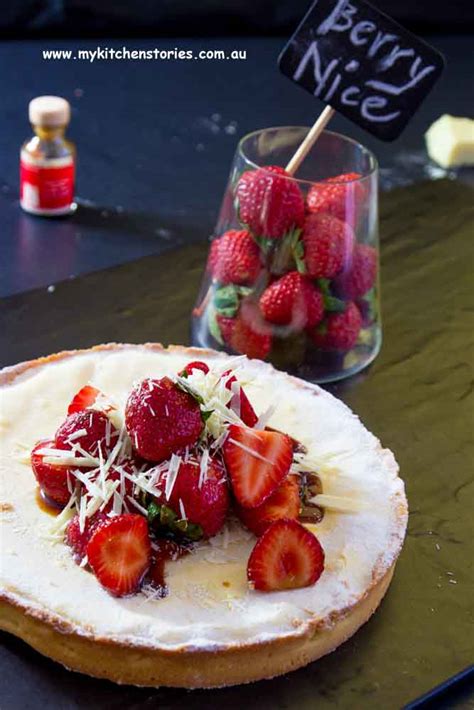 white-chocolate-tart-with-balsamic-strawberries image