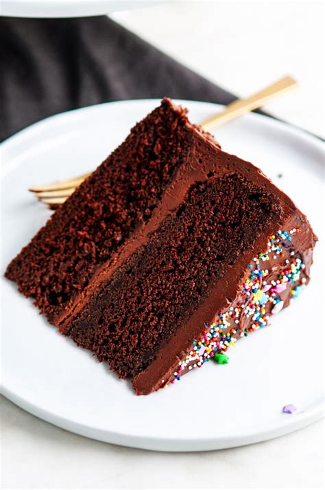 devils-food-cake-with-chocolate-buttercream-frosting image