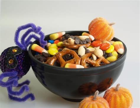 halloween-goblins-delight-snack-mix image