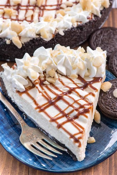 no-bake-cheesecake-with-chocolate-macadamia-nut image