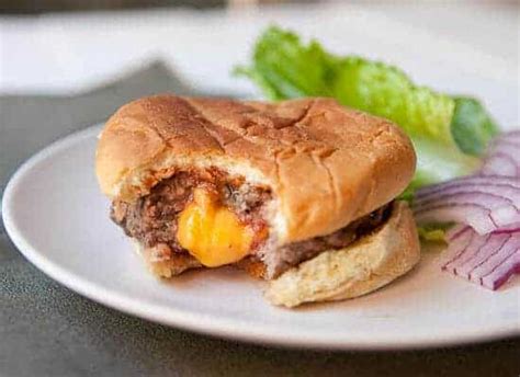 juicy-lucy-recipe-seriously-delicious-burger-macheesmo image