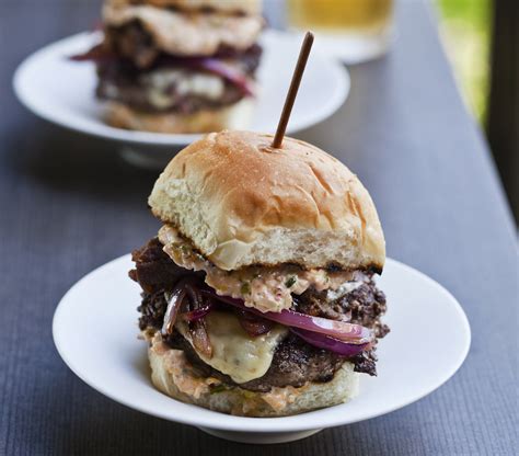 bite-size-bulgogi-burgers-recipe-food-republic image