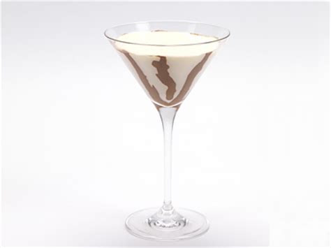godiva-white-chocolate-martini-recipe-cocktail image