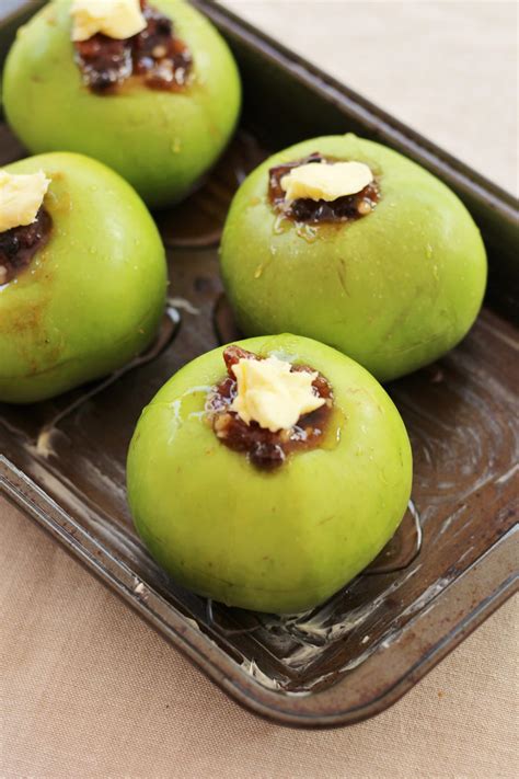 baked-apples-with-mincemeat-maple-syrup-and-brandy image