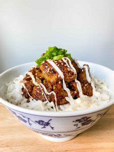teriyaki-tofu-donburi-照り焼き豆腐丼-okonomi-kitchen image