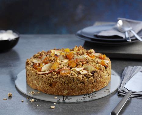 jordans-cereal-apricot-apple-granola-crumble-cake image
