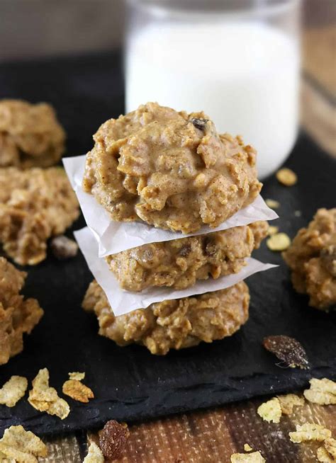 easy-no-bake-cereal-cookies-recipe-savory-spin image