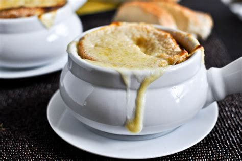 crockpot-french-onion-soup-how-sweet-eats image
