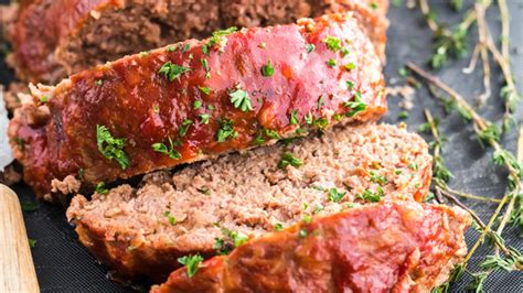 best-meatloaf-recipe-ever-amandas-cookin-ground image